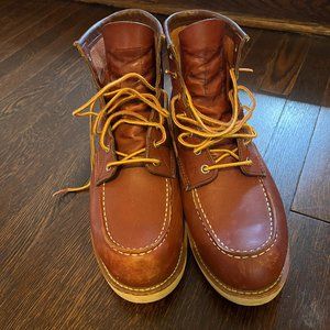 Men's Redwing Classic Moc Toe Boots